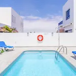 וילה Marina Rubicon פלאיה בלנקה